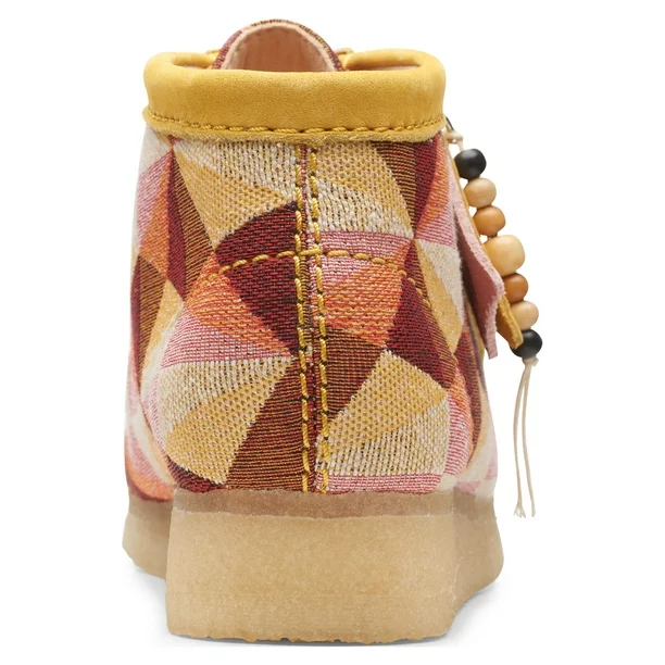 (WMNS) Clarks Wallabee Boots 'Yellow Combination' 26166092