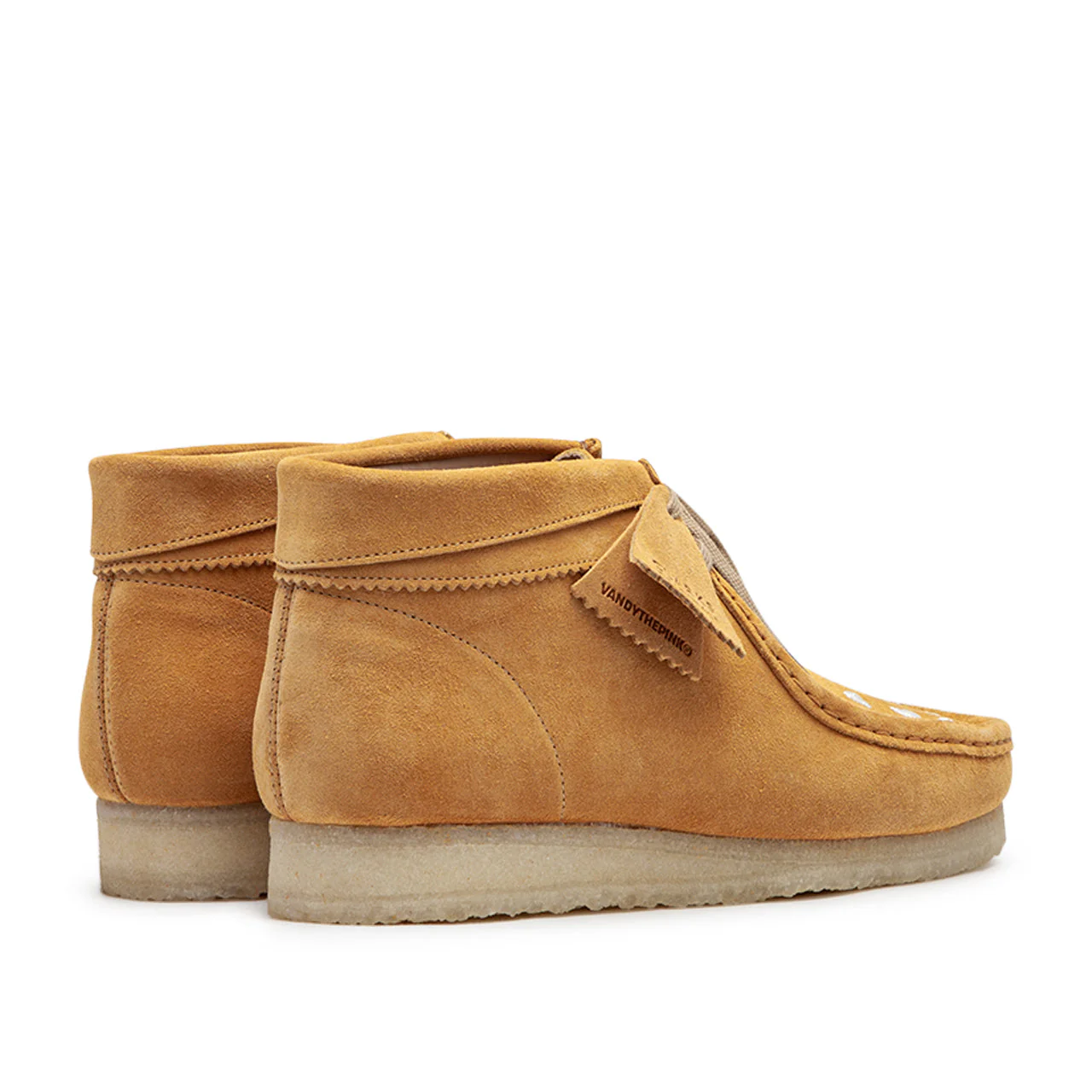 Clarks x Vandy The Pink Wallabee Boots 'Tan' 26175940