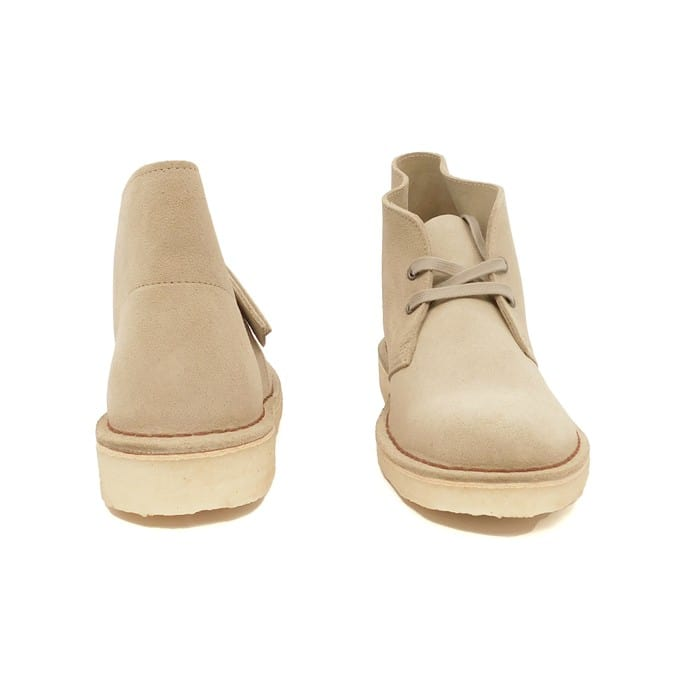 (WMNS) Clarks Desert Boots Suede 'Sand' 26155525