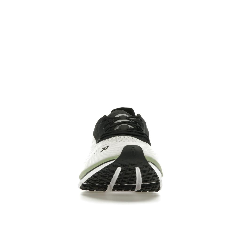 On Running Cloudboom 'White Black' 37.99641