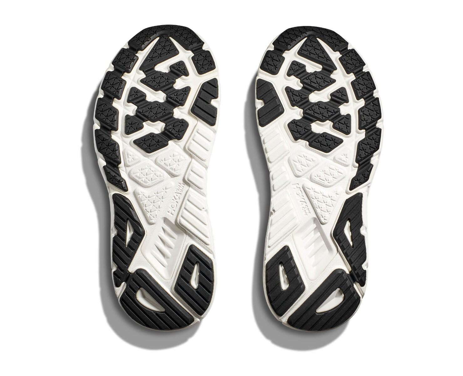 HOKA ONE ONE Arahi 7 'Black White' 1147850-BWHT