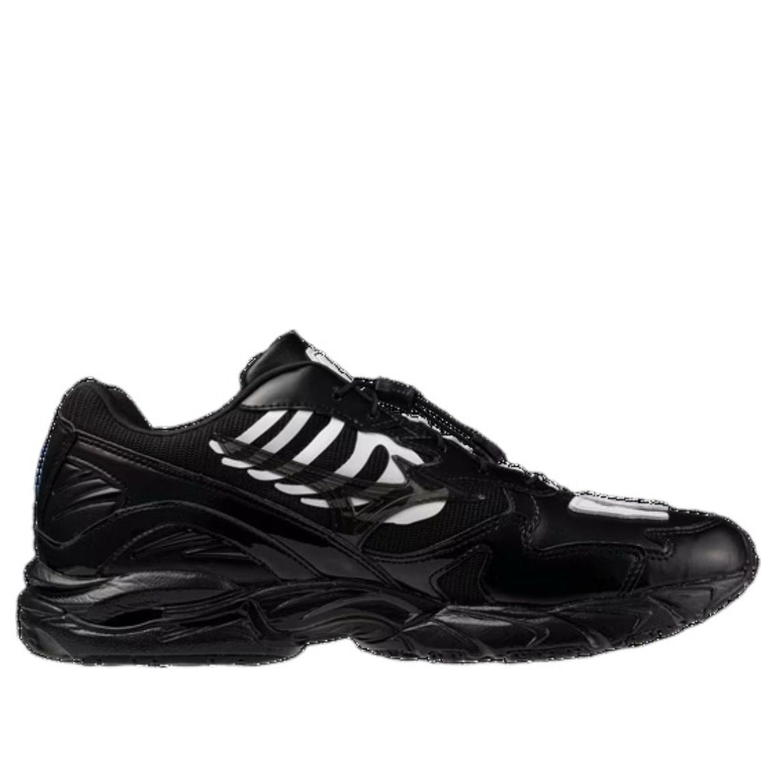 Mizuno x SBTG Wave Rider 10 'Black' D1GD252601