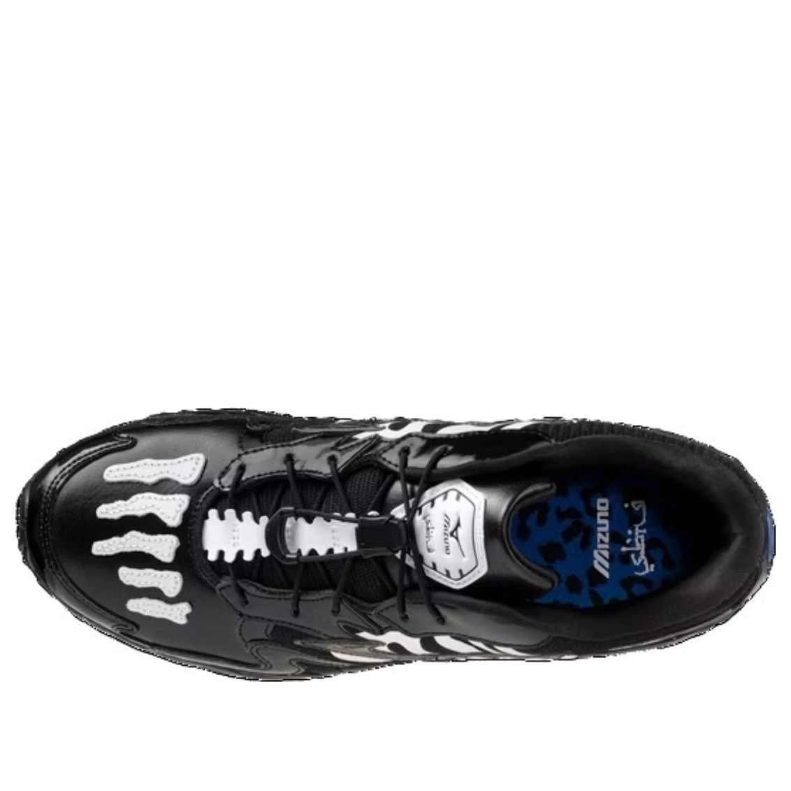 Mizuno x SBTG Wave Rider 10 'Black' D1GD252601
