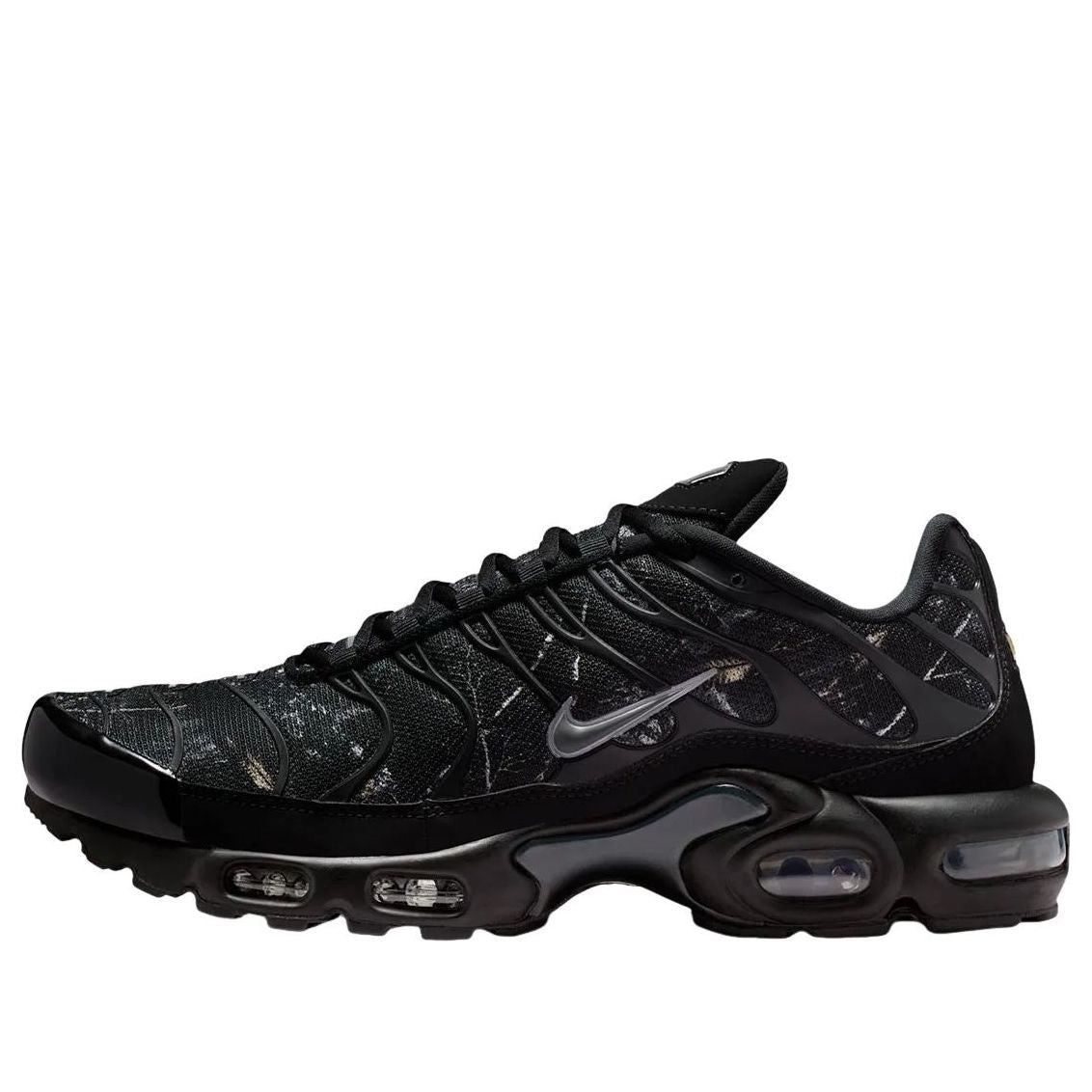 Nike Air Max Plus 'Night Camo' IQ0301-070