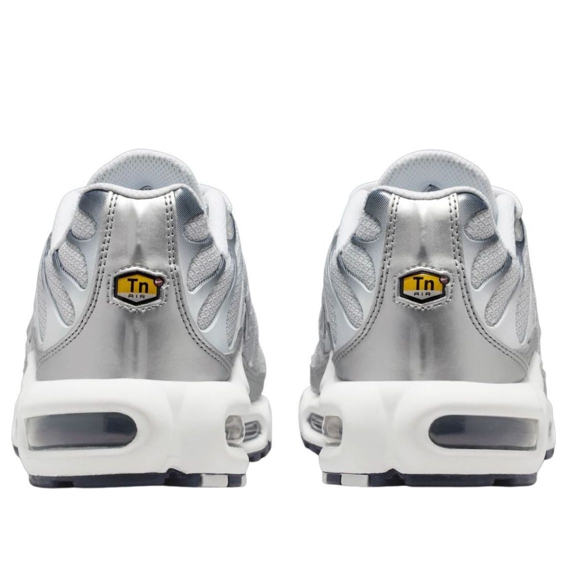 (WMNS) Nike Air Max Plus 'Metallic Silver' IR1992-100