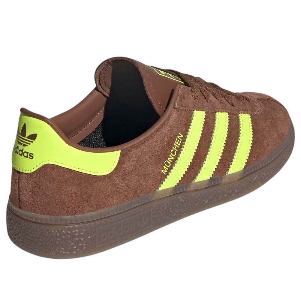 (WMNS) adidas Muenchen 'Preloved Brown Solar Yellow Gum' JS3996