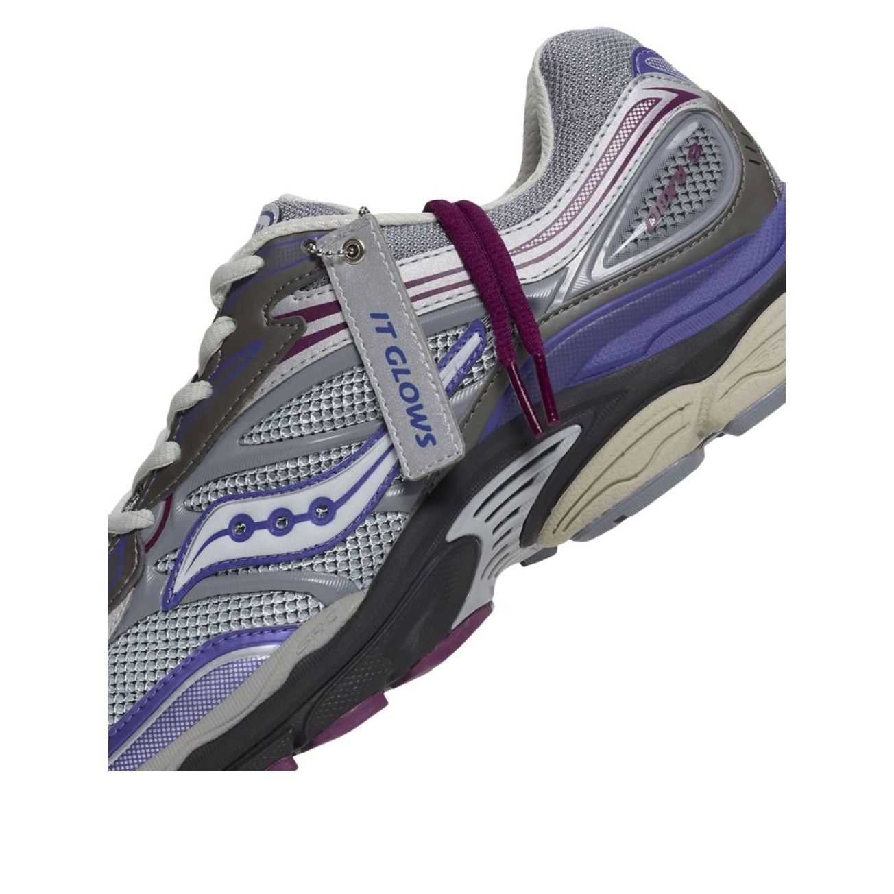 Saucony x Snipes ProGrid Omni 9 'City Lights Silver' S71038-4