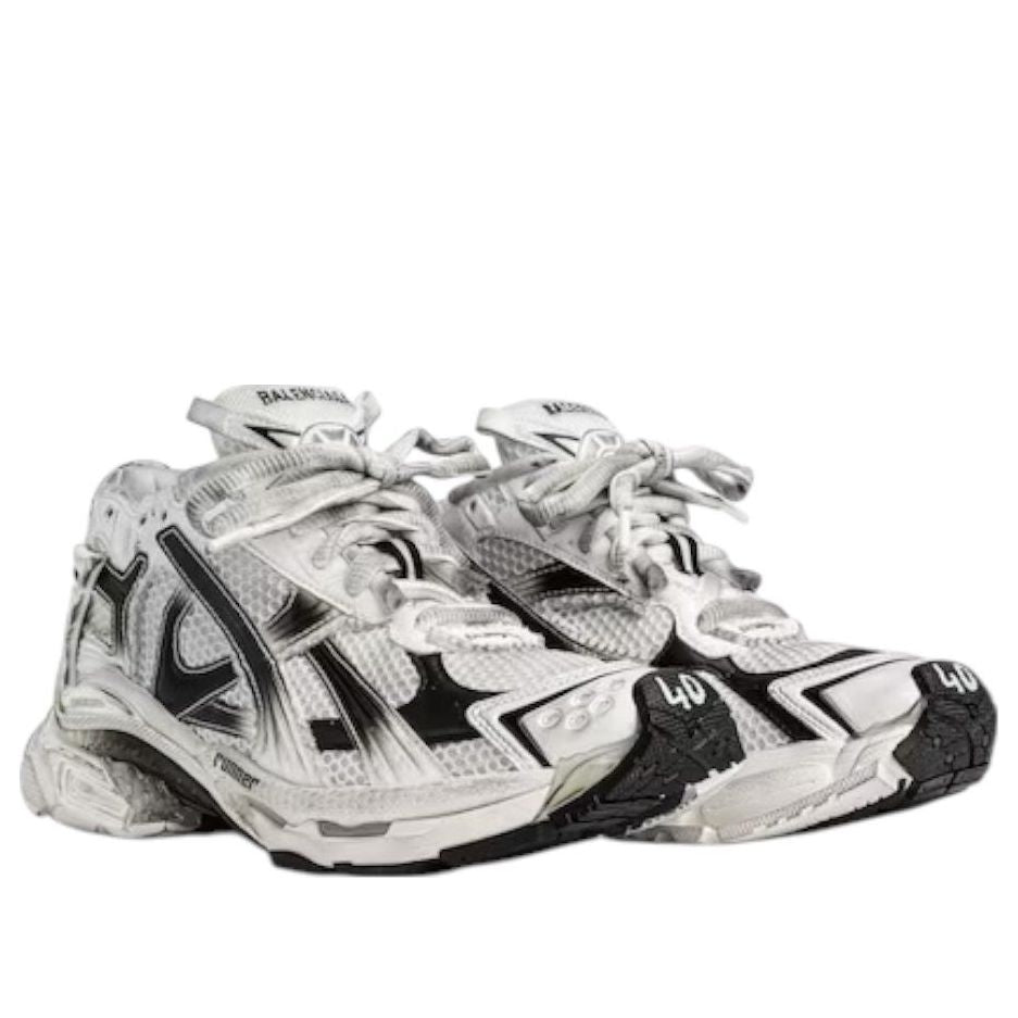 Balenciaga Runner 'White Black Gradient' 772774WRUNG9010
