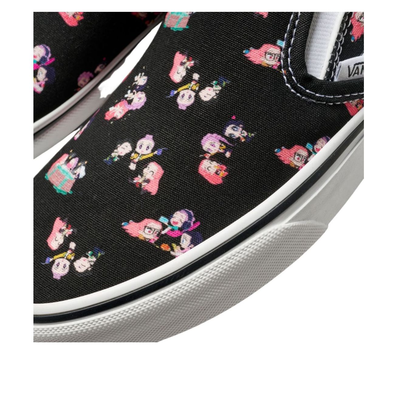 Vans x Kpop Demon Hunters Classic Slip-On 'Black' VN000ED2BOS