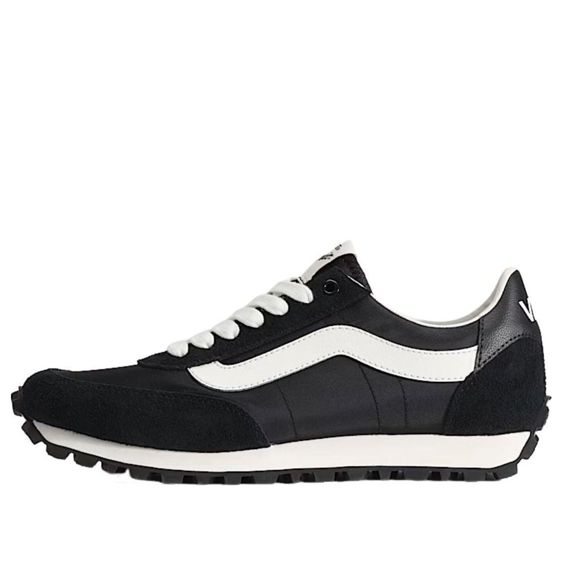 Vans Premium Style 152 'Black' VN0010VECJK