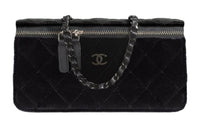 CHANEL So Black Handbags