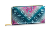 LOUIS VUITTON Zippy Wallet Monogram Vernis Metallic Blue/Pink