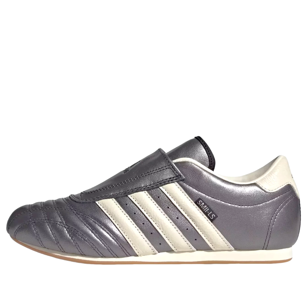 (WMNS) adidas Taekwondo 'Core Black Silver Metallic Gum' JS4465