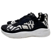 CHANEL Low Top Sports Casual Shoes Women's White Black
