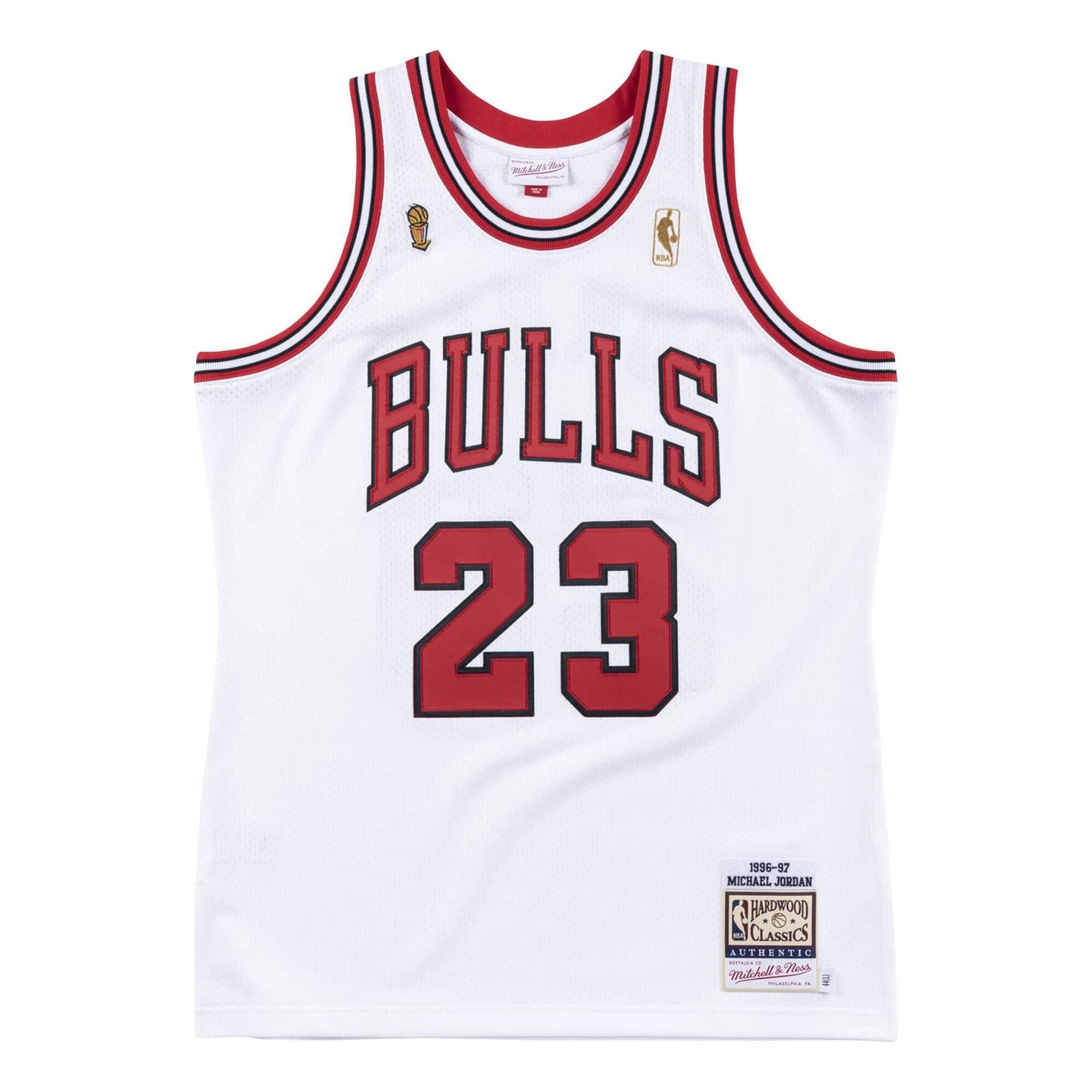Mitchell & Ness NBA Authentic Jersey Chicago Bulls 1996-97 Michael Jordan 'White Red' AJY4CP19013-CBUWHIT96MJO