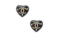 CHANEL 1986-1988 Cc Heart Earrings