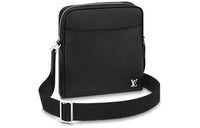 LOUIS VUITTON Cow Leather Messenger Bag Shoulder Bag Men's Black