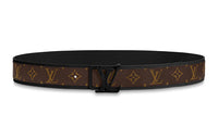 LOUIS VUITTON Leather Belts Men
