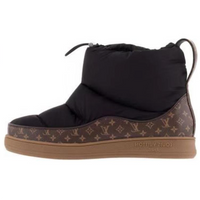 LOUIS VUITTON Ankle-Length Snow Boots Women's Black