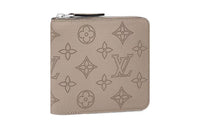 LOUIS VUITTON Women's Zippy Wallet White