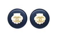 CHANEL 1996 Shell Motif CC logo Button Clip on Earrings