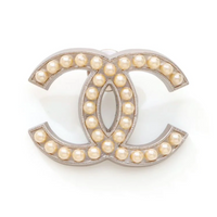 CHANEL Pre-Owned 2003 CC Pearl-embellished Brooch