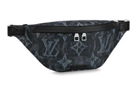 LOUIS VUITTON Monogram Pastel Noir Canvas Discovery Bumbag