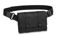 LOUIS VUITTON Trunk Slingbag Monogram Seal Black