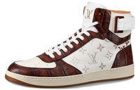 LOUIS VUITTON Rivoli Stylish Skateboarding Shoes Men's White Brown