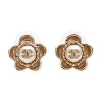 CHANEL 2016 Cc Pearl Clip-on Earrings