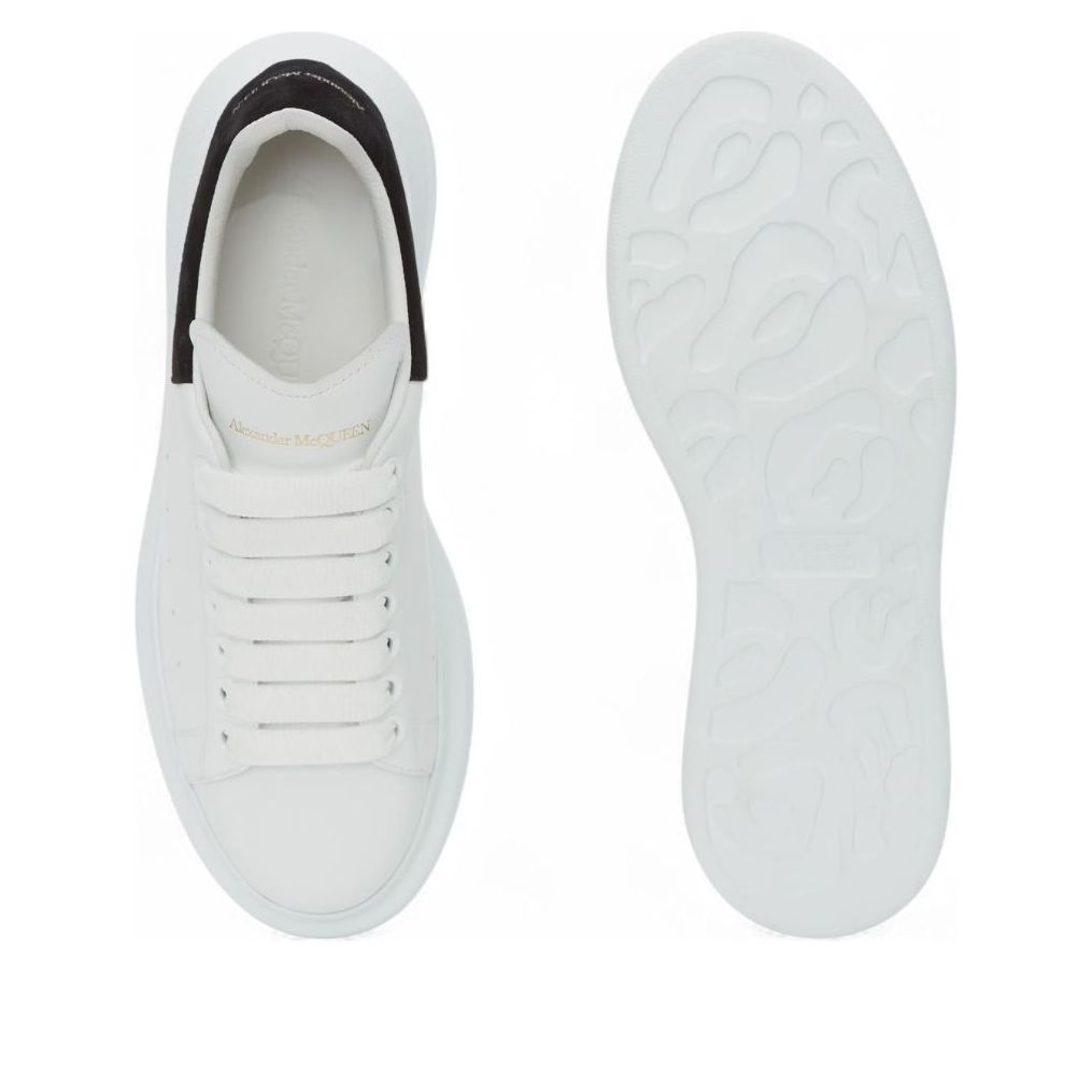 (WMNS) Alexander McQueen Oversized Sneaker 'White Black' 2024 553770-WIEF1-9061