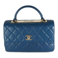 CHANEL 2017 2018 Medium Diamond quilted Handbag