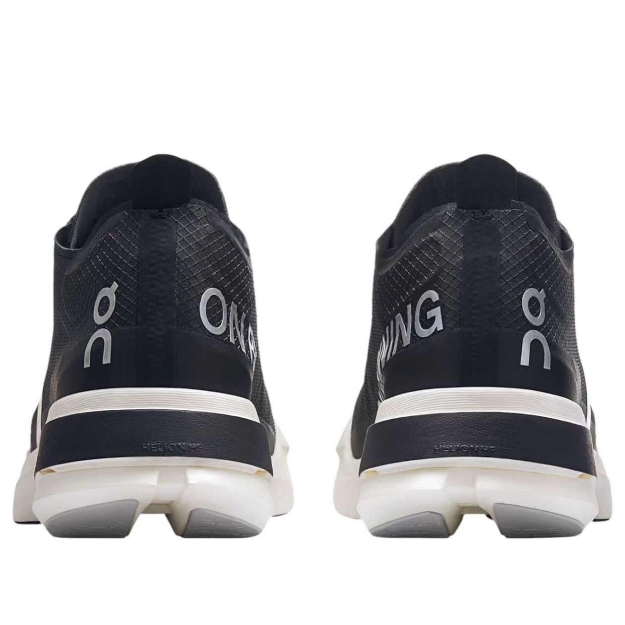 (WMNS) On Running Cloudboom Strike 'Black White' 3WE30470299