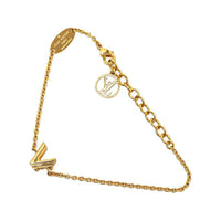 LOUIS VUITTON Pre-Owned 2019  Plated LV & Me V Costume Bracelet