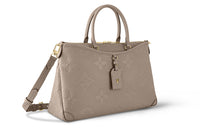 LOUIS VUITTON Trianon Mm