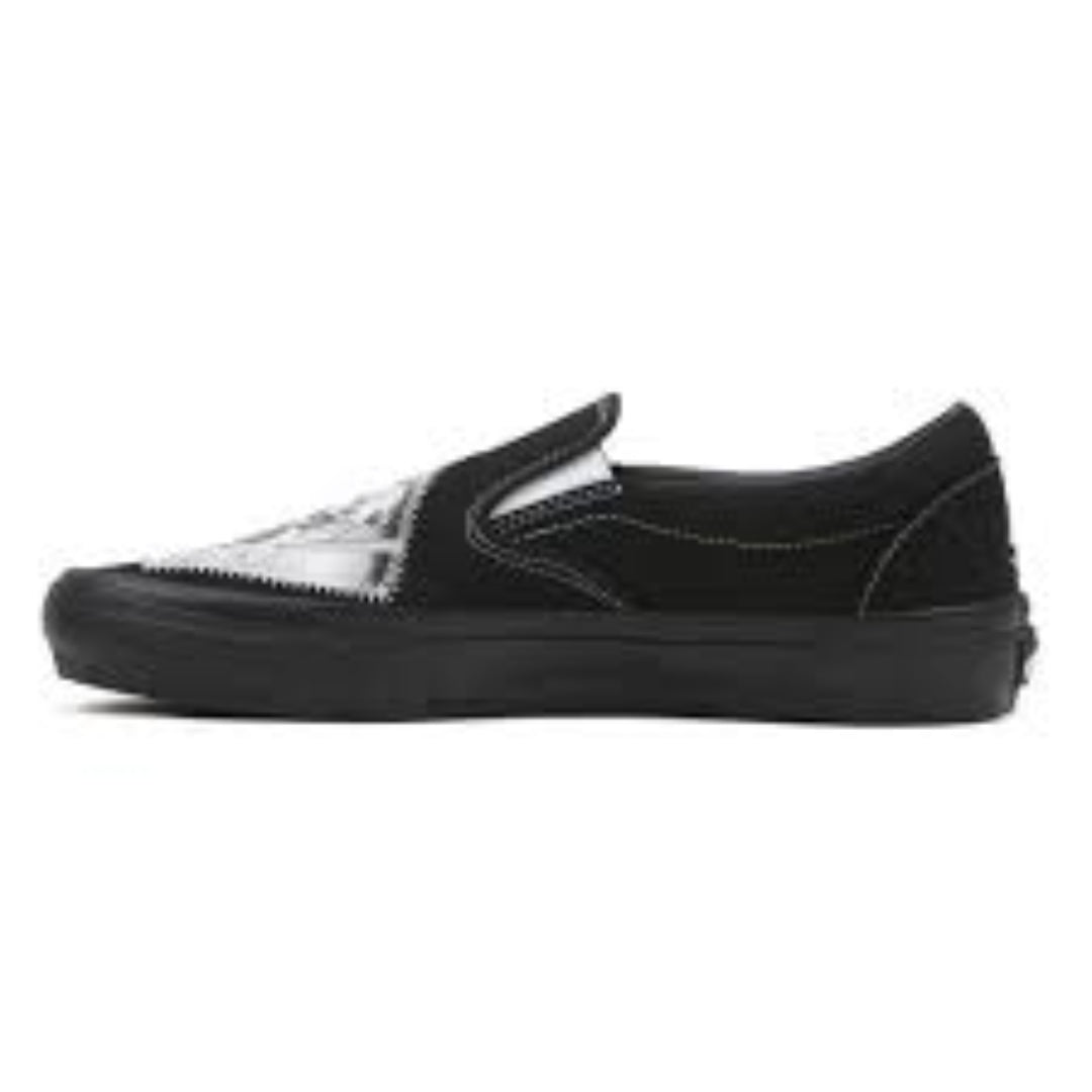 Vans Lizzie x Sailor Moon Skate Slip-On 'Black White' VN0A5FCAYB21