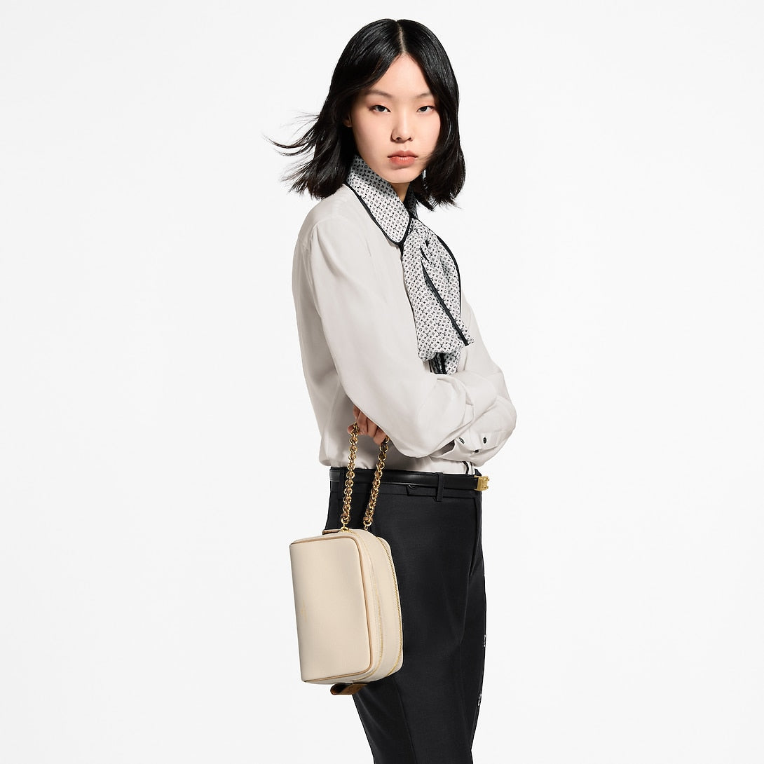 (WMNS) LOUIS VUITTON 26 Dopp Kit 'Vanilla' M29547