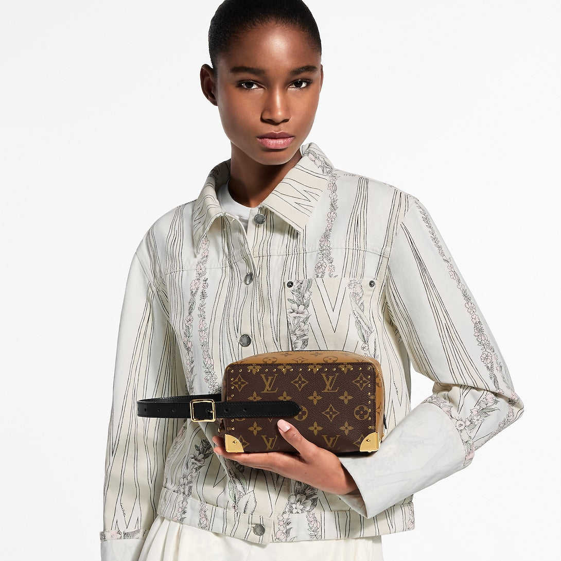 (WMNS) LOUIS VUITTON 26 Locker Dopp Kit 'Brown' M29313