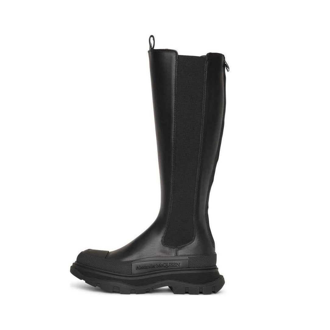 (WMNS) Alexander McQueen Tread Slick Knee High Boot 'Black' 666410WHZ661000
