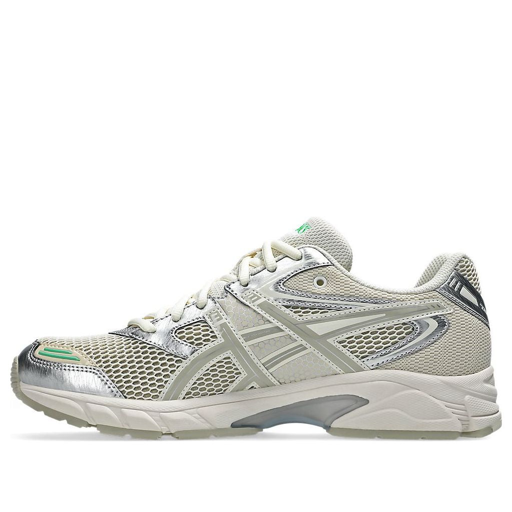 ASICS Gel-DS Trainer 14 'Cream Fossil' 1203A607-104