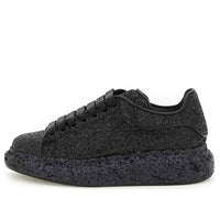 (WMNS) Alexander McQueen Larry Oversize Glittered Sneakers 'Black' 708072W4JF81000