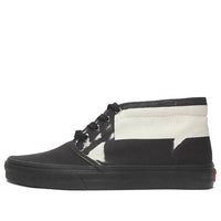 Vans Chukka Shoes Black/White VN000EGTV8P