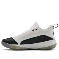 (GS) Under Armour Sc 3zer0 IV Low-Top Actual Combat White 3023918-100