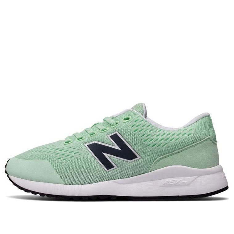(WMNS) New Balance 005 Green WL005EO