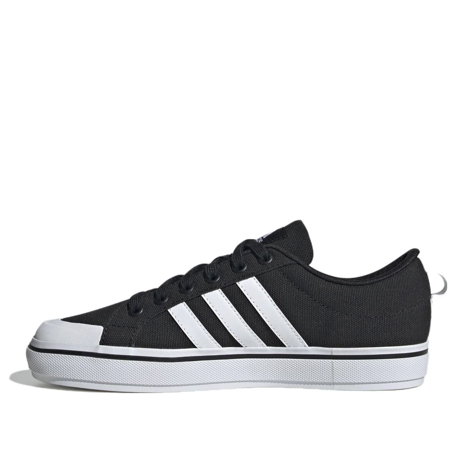(WMNS) adidas Bravada 2.0 Lifestyle Skateboarding Canvas Shoes 'Black White' HP8001