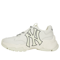 MLB x Disney Bigball Chunky Yankees 'White Black' 32SHCK941-50I