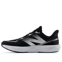New Balance DynaSoft Flash v7 'Black White' MFLSHBK7