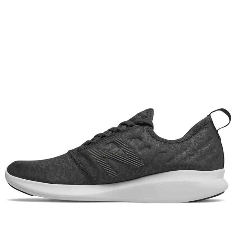 (WMNS) New Balance FuelCore Coast v4 'Grey Black' WCSTLRB4
