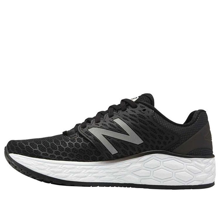 (WMNS) New Balance Fresh Foam Vongo v3 'Black White' WVNGOBK3