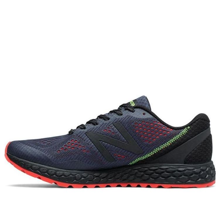 New Balance Fresh Foam Gobi V2 Low-Top Blue/Red MTGOBIA2